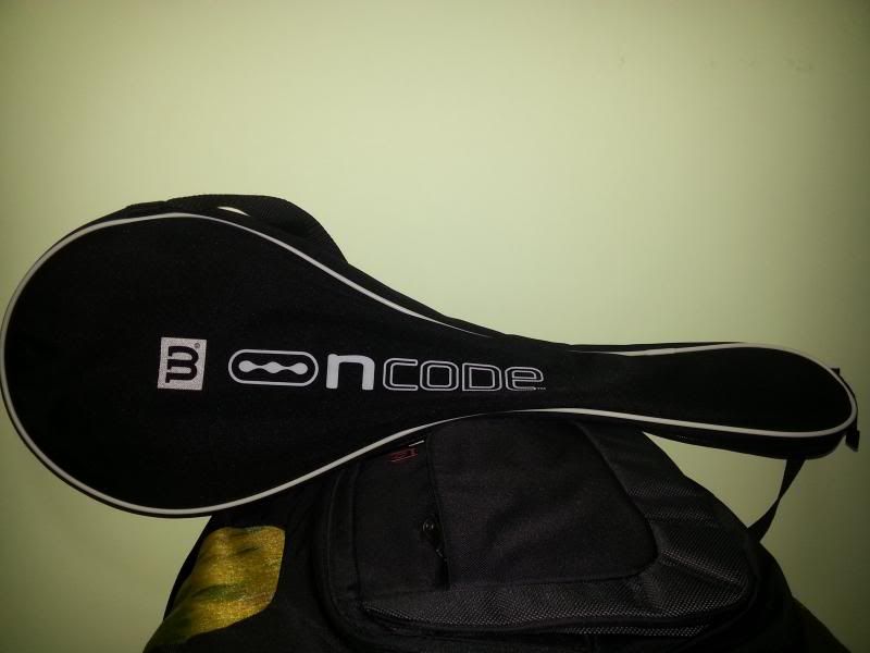 Yonex Armortec 900 Power LCW - YouTube